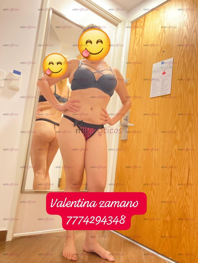 FOTOS DE CHICA ELEGANTE SENSUAL CARIÑOSA COMPLACIENTE ENCANTADORA