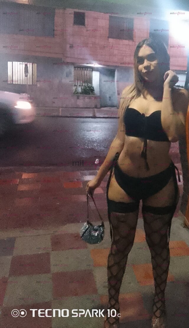 FOTOS DE CONTENIDO EXCLUSIVO CON BUENA PENETRACIÓN