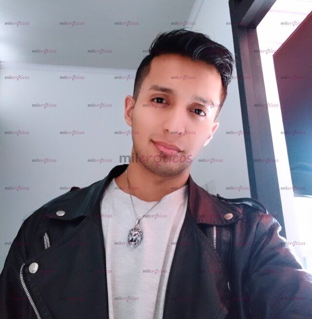 FOTOS DE CHICO TÍMIDO PERO COMPLACIENTE EN TODO ESCRÍBEME Y NO TE ARREPENTIRÁS