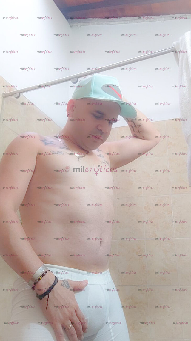 FOTOS DE SOY CAMILO FULL COMPLACIENTE CON RICA VERGA