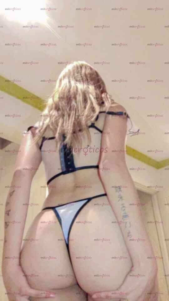 FOTOS DE SEXY CHICA PETIT LISTA PARA COMPLACERTE BEBÉ, ESTOY MUY CALIENTE HÁBLAME