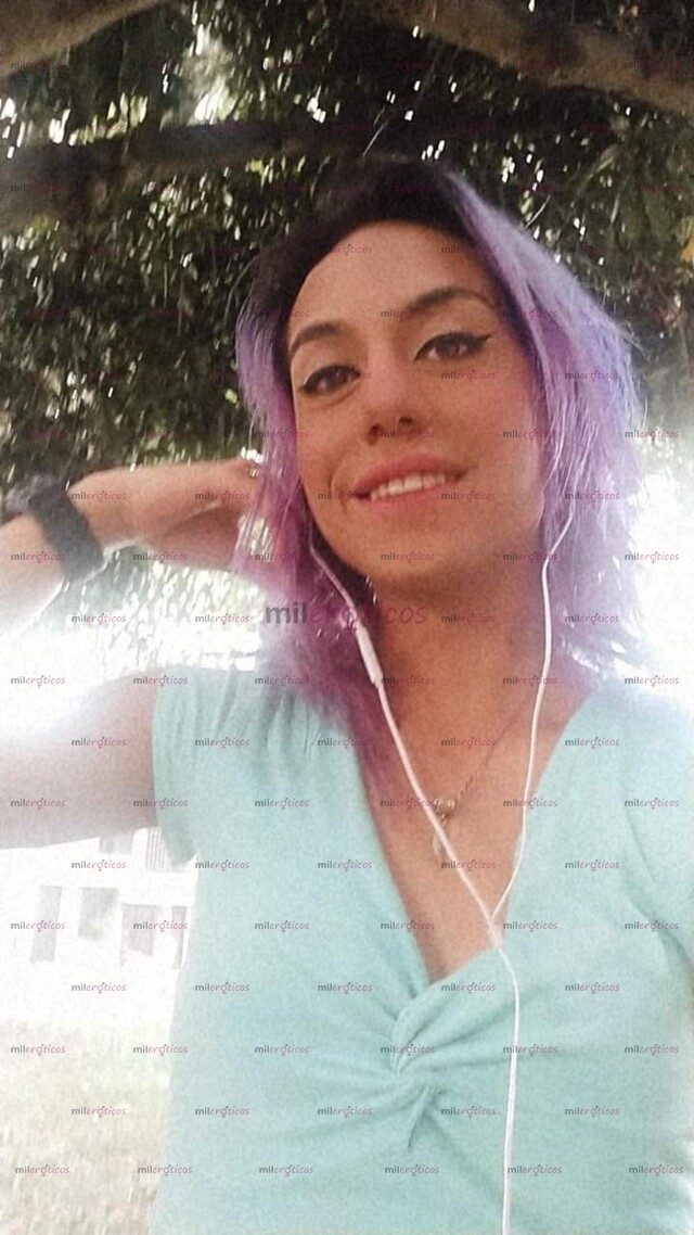 FOTOS DE HERMOSA TRANS 23 AÑOS CULONA Y VERGONA VERSÁTIL, DISPONIBLE CON SITIO PRIVADO.