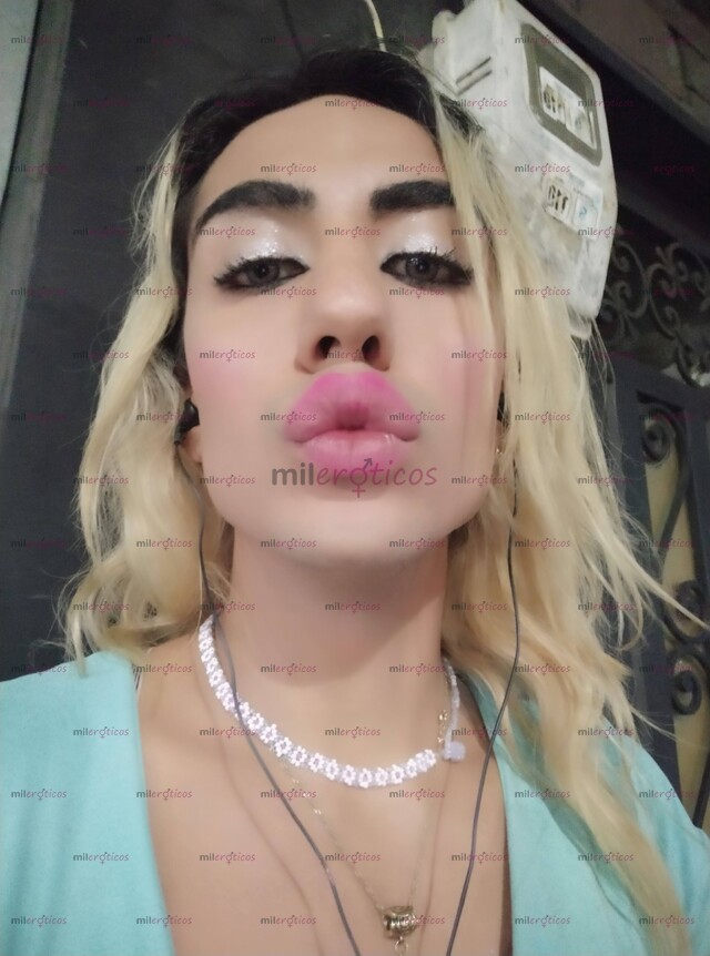 FOTOS DE HERMOSA TRANS 23 AÑOS CULONA Y VERGONA VERSÁTIL, DISPONIBLE CON SITIO PRIVADO.