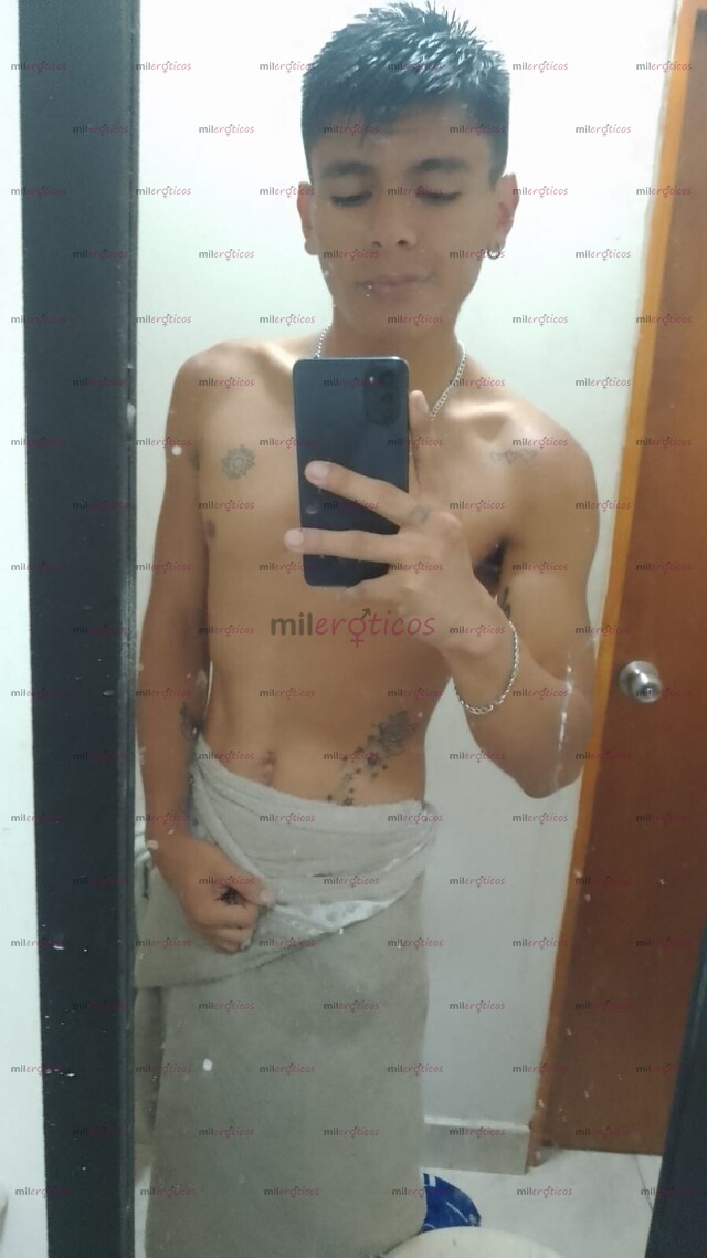 FOTOS DE JOVEN COLOMBIANO NUEVO EN LA CIUDAD DE MEDELLÍN (POLLO)