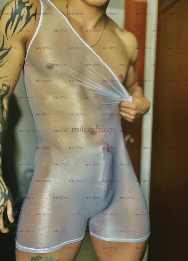 FOTOS DE TOMAS MORBOSO, BUEN CUERPO ATLÉTICO Y MUY CALIENTE