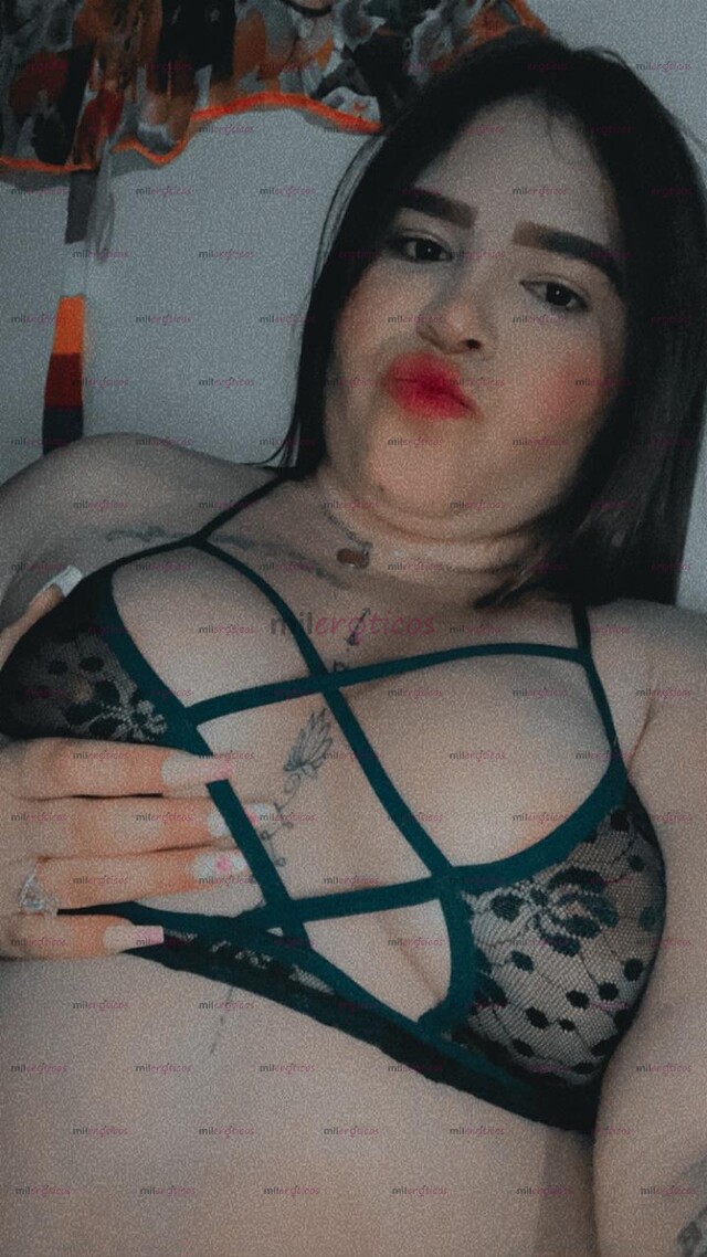 FOTOS DE HERMOSA Y ARDIENTE VENZOLANA BLANQUITA RELLENITA Y COMPLACIENTE