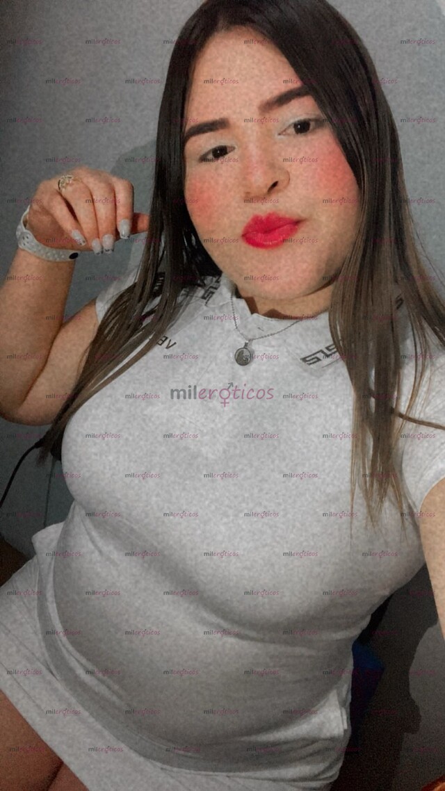 FOTOS DE HERMOSA Y ARDIENTE VENZOLANA BLANQUITA RELLENITA Y COMPLACIENTE