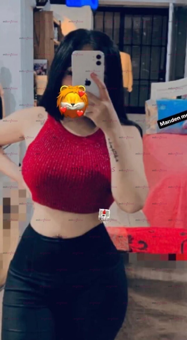 FOTOS DE RICA APRETADITA Y CON TREMENDAS GANAS DE COGER ANDREA !!!