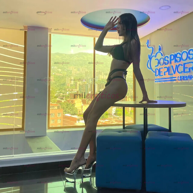 FOTOS DE QUIERES SER EL PRIMERO EN ESTRENARTE MIS TETAS ??