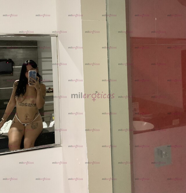 FOTOS DE HERMOSA BLANQUITA TATUADA, DIOSA DEL SEXO