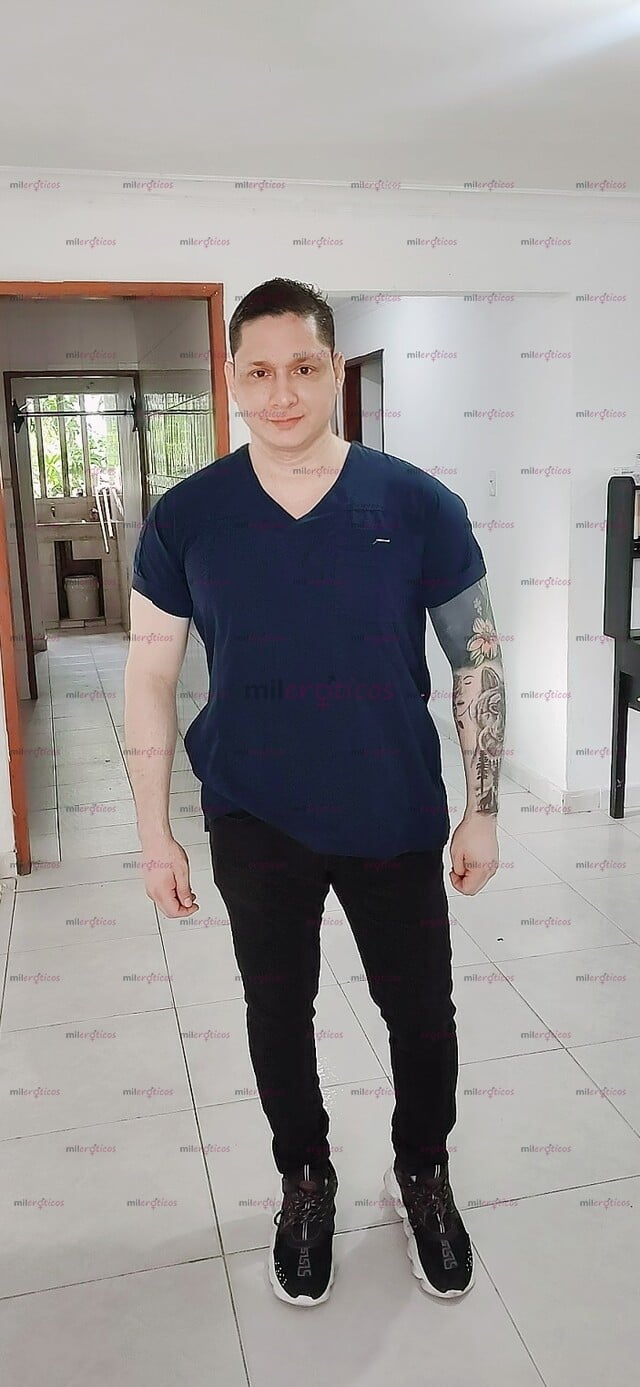 FOTOS DE CHICO TERAPIAS Y SENSITIVOS SERIO Y DISCRETO ADOMICILIO O SE PONE SITIO