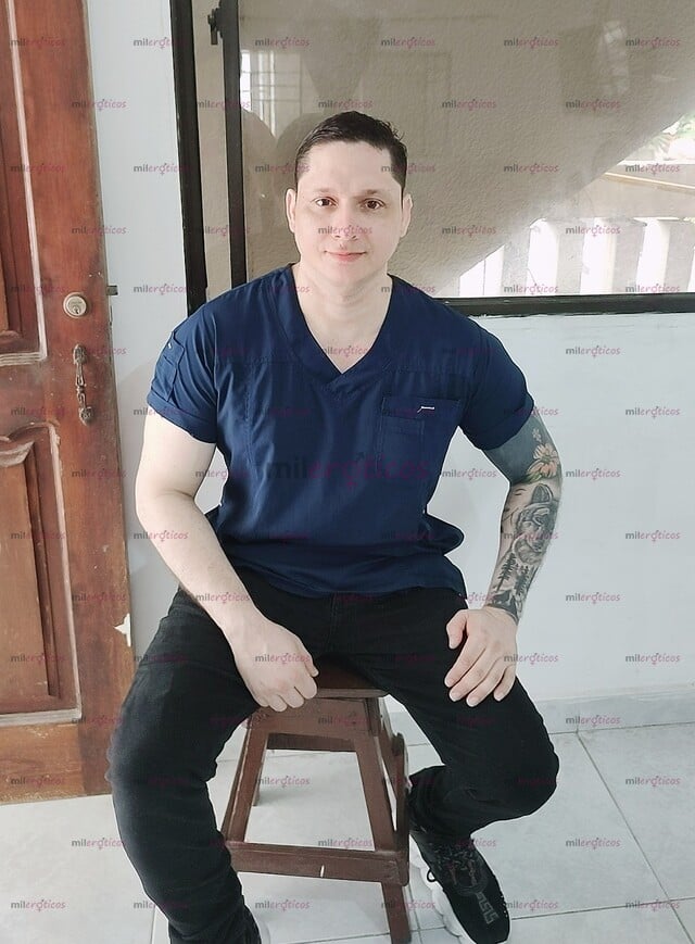 FOTOS DE CHICO TERAPIAS Y SENSITIVOS SERIO Y DISCRETO ADOMICILIO O SE PONE SITIO