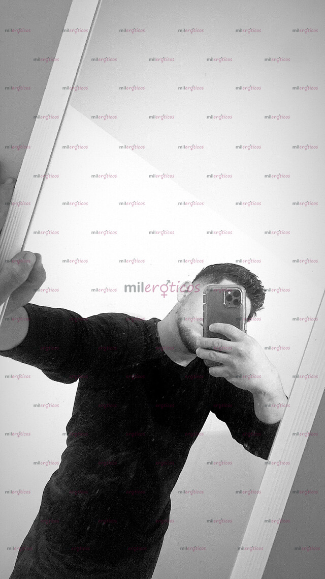 FOTOS DE BUENA ONDA , CARISMÁTICO, SEXI , ARDIENTE, ACTIVO.