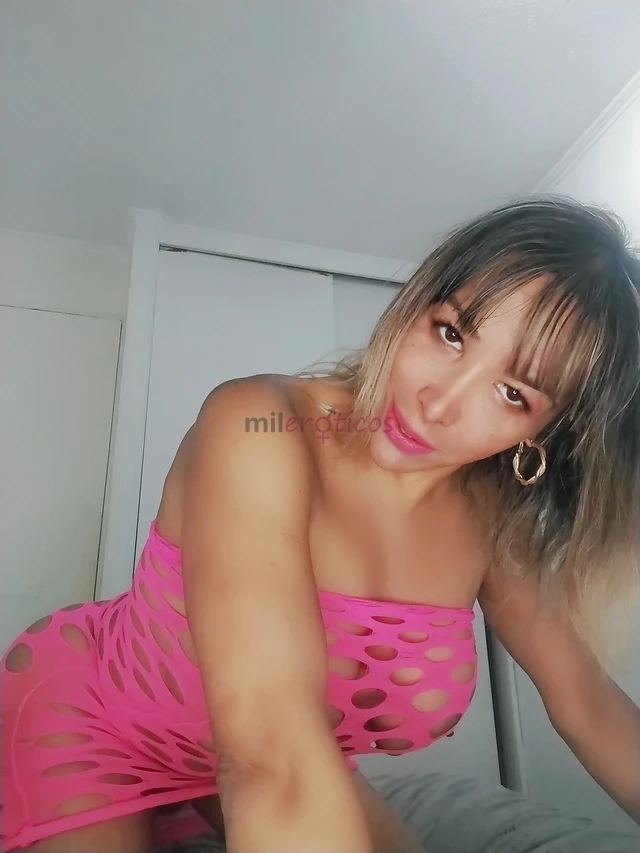 Preciosa e impresionante modelo de alto nivel 29 anitos y mucha experiencia para compartir contigo estoy para realizar tus fantasias y complacer todos...