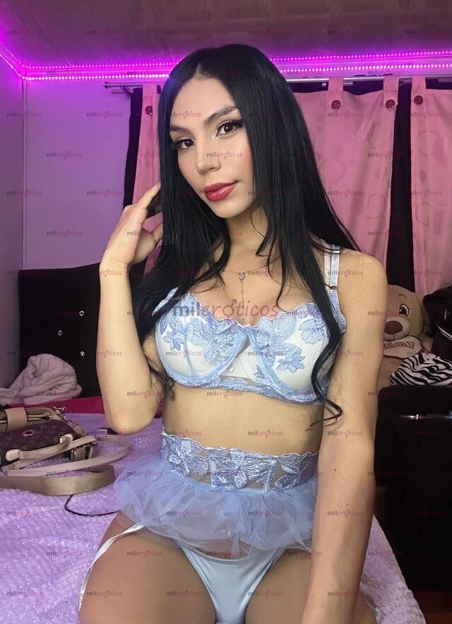 FOTOS DE EXCLUSIVA TRANS CON GANAS DE FOLLEO FUERTE Y DURO LA MEJOR DE LA WEB