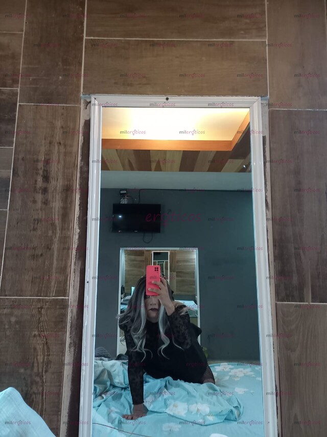 FOTOS DE DISPONIBLE SOLO HOY PARA TI PAPI YA CON LUGAR SOY NUEVA