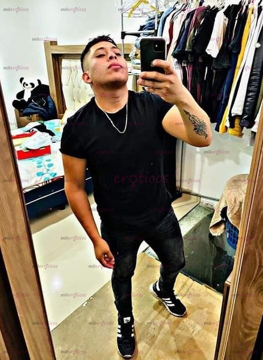 FOTOS DE PASIVO SUMISO COMPLACIENTE EN TUS FANTASIAS MÁS PERVERSAS