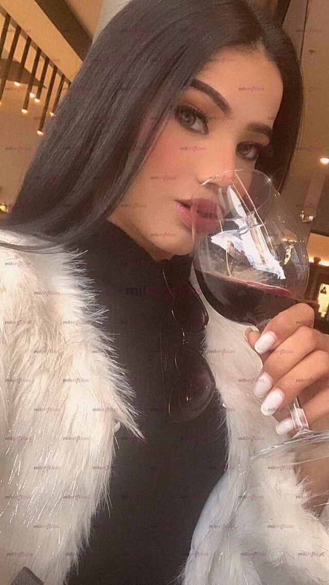 FOTOS DE FLACA EXÓTICA VERGONA LECHERA COMPLACIENTE DSP PARA SOLO HOMBRES SOLVENTES