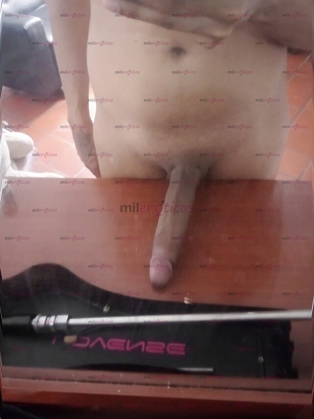 FOTOS DE PAISA VERGON DE PASO EN CUCUTA ROMPE CULOS Y LECHERO 24CM DE PLACER