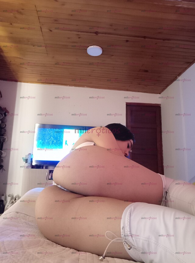 FOTOS DE ANDREA DE PASO POR UNOS DÍAS , DISCRECIÓN Y EXCLUSIVIDAD PARA TI ..