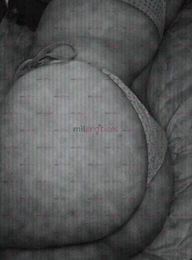 FOTOS DE LINDA CHICHONA CALIENTE, VEN A DISFRUTAR MIS RICOS PECHOS