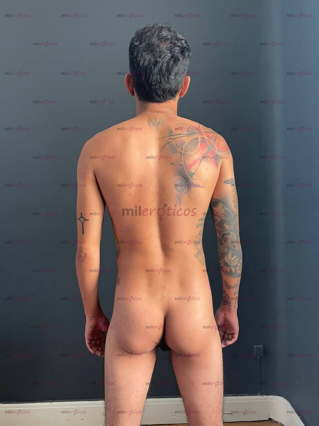 FOTOS DE SOY ALEX , DISPONIBLE EN LA CDMX , QUIERES UNA BUENA MAMADA DE VERGA MÁRCAME
