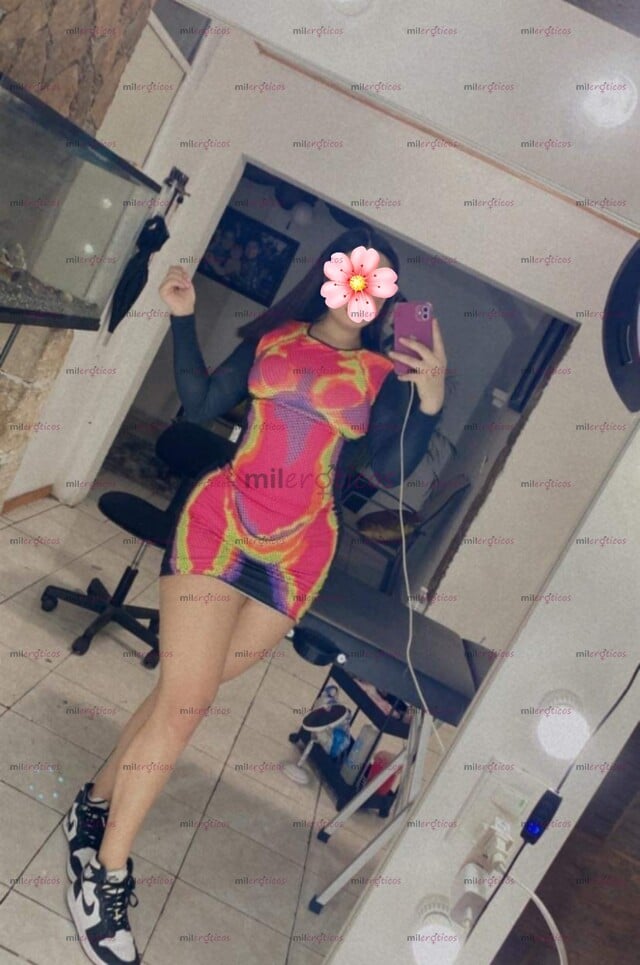 FOTOS DE HOLA BB ME LLAMO YAZ SON UNA CHICA INDEPENDIENTE ATIENDO A HOTEL MOTEL O TU DOMI