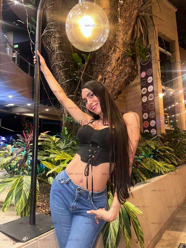 FOTOS DE TRAVESTY CALEÑA DE APARIENCIA FEMENINA VOZ PIEL CABELLOS ZE MUJER COMPRUEBALO