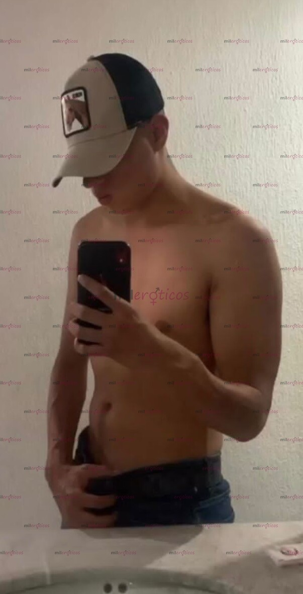 FOTOS DE CHAKAL PASIVO NALGON GUAPO Y 19 CM VENOSA