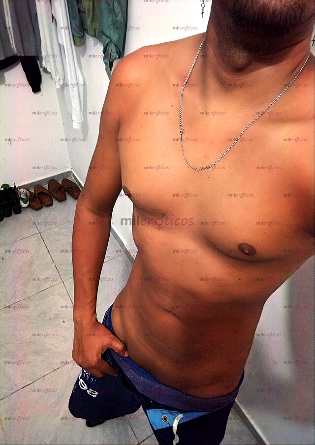 FOTOS DE GIGOLO DOTADO ,EXCELENTE PRESENCIA,TRATO CORDIAL .!