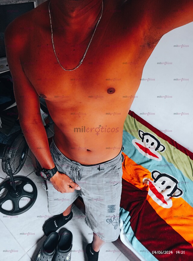 FOTOS DE GIGOLO DOTADO ,EXCELENTE PRESENCIA,TRATO CORDIAL .!