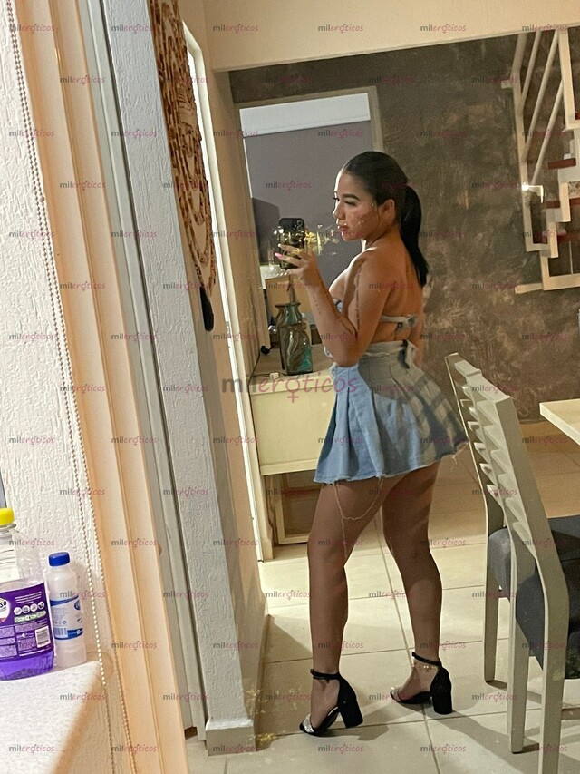 FOTOS DE MIA 18 AÑOS DISFRUTA LA FANTASÍA DE ESTAR CON UNA CHICA DE MI EDAD