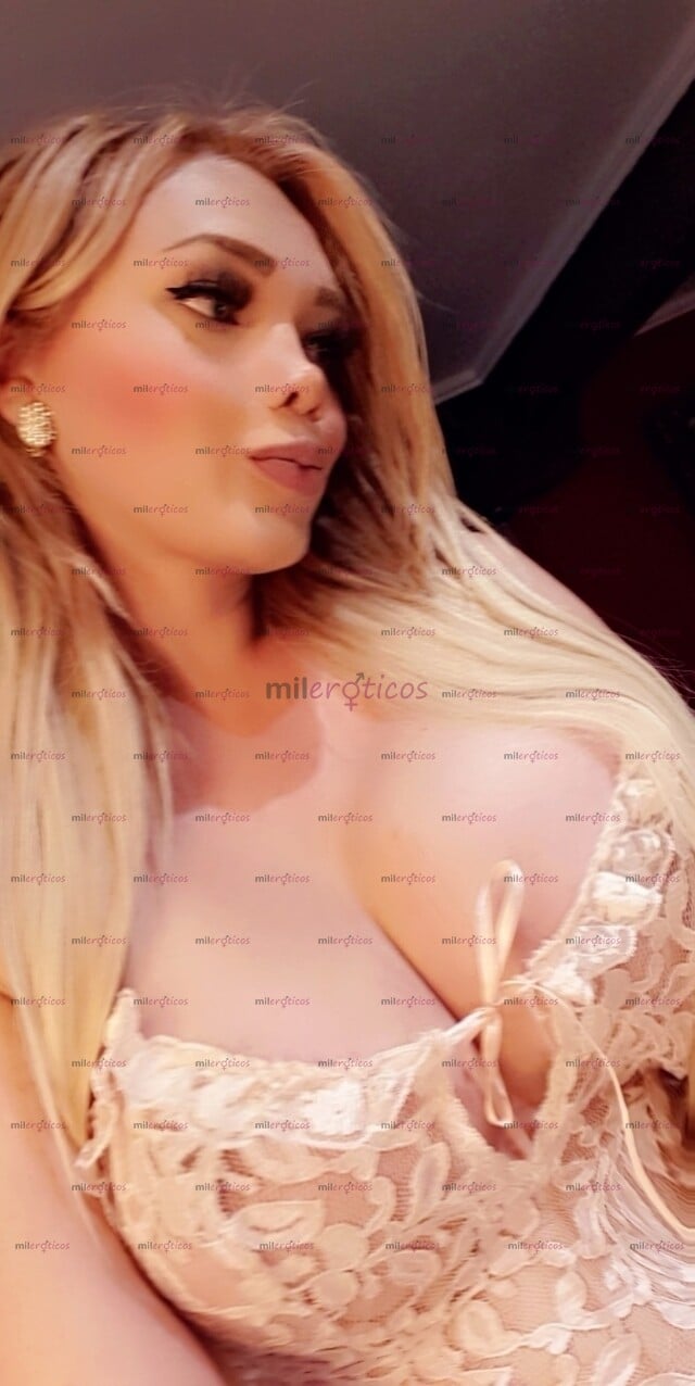 FOTOS DE OJO!! POCOS DÍAS LA DIOSA DEL SEXO MUY CALIENTE Y DOTADA LA MEJOR BESO NEGRO