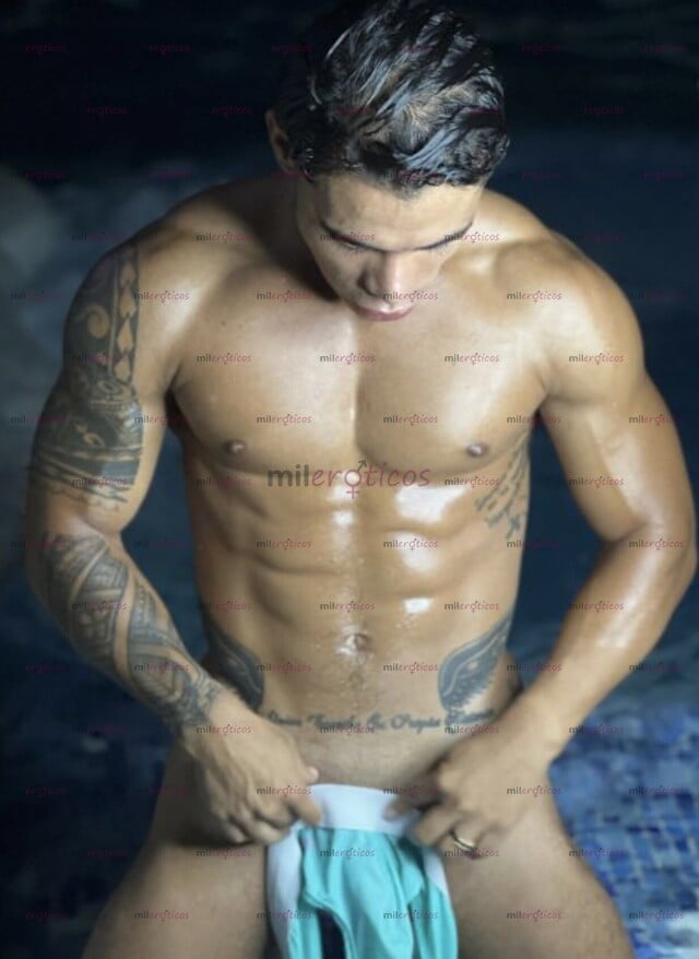 FOTOS DE CHICO SEXY & CALIENTE CON UNA BUENA VERGA Y BUEN CULO