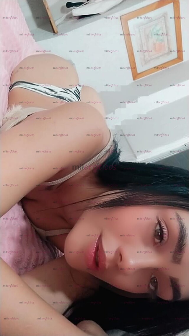 FOTOS DE HOLA MI AMOR, SOY MADISON, UNA HERMOSA CHAPARRITA COLOMBIANA EN BUSCA DE SEXO
