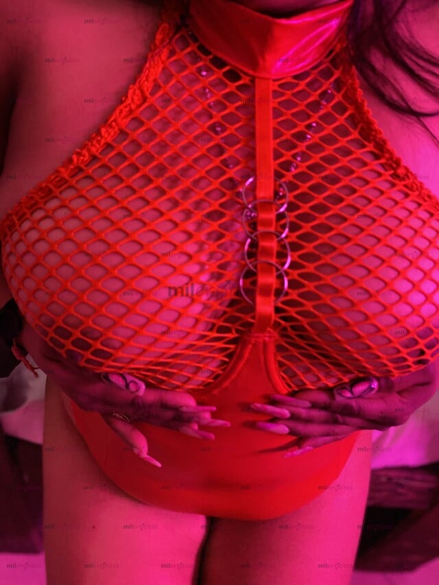 FOTOS DE SABROSA CULONA, CON LUGAR EXPERTA EN LA CAMA MADURITA SABROSA, DAME TU LECHITA