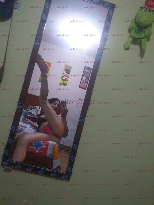 FOTOS DE RICA Y JUGOSA MUJER JOVEN TRANS CON UN CULITO ESTRECHITO DE ENSUEÑO MAMO RICO