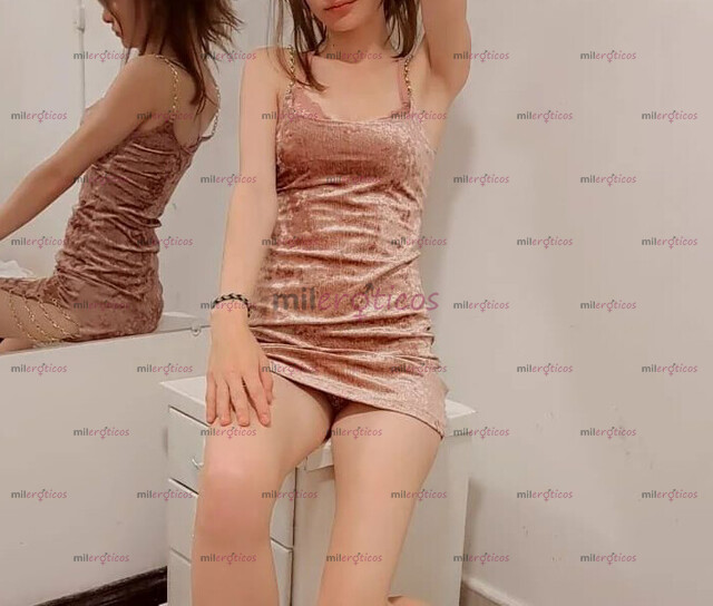 FOTOS DE HOLA BEBE ME LLAMO VALENTINA TENGO 19 AÑITOS SOY NUEVA SOY UNA CHICA CALIENTE...