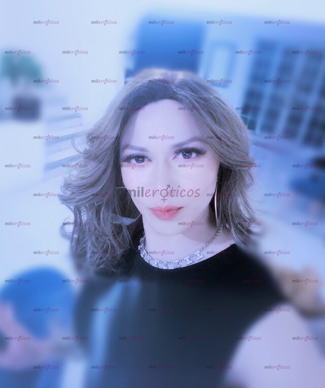 FOTOS DE PAPI VEN Y COMEME, SOY CHICA TRAVESTI CON GANAS DE PONERME MIS TETAS, LLÁMAME,