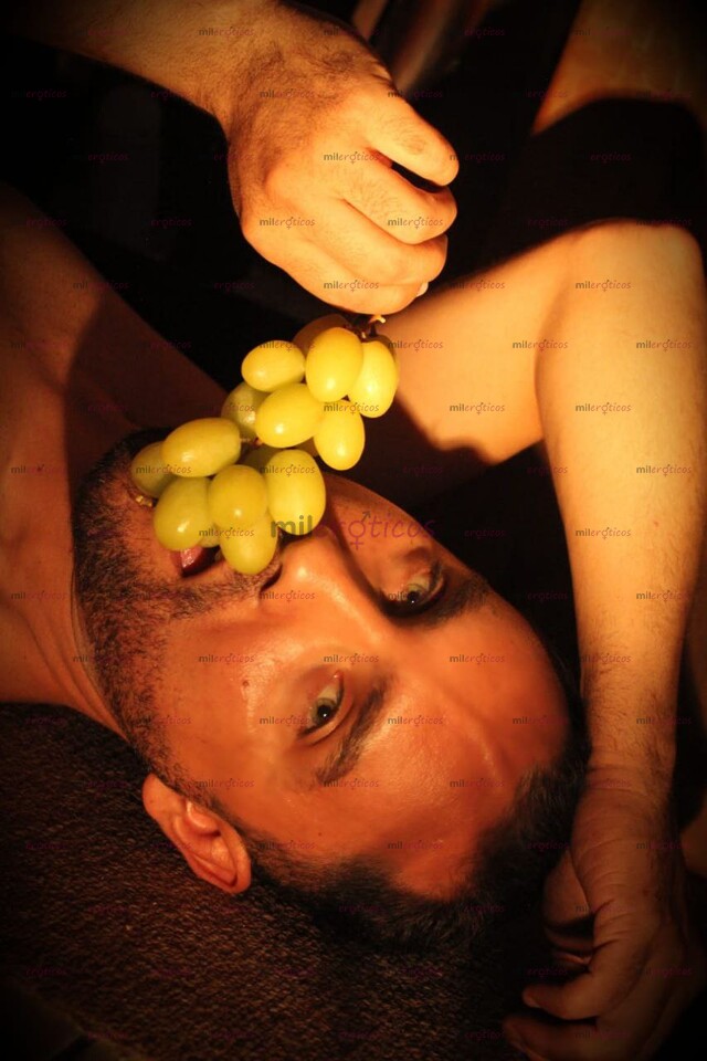 FOTOS DE MASAJISTA Y TERAPEUTA SEXUAL. GOZA DE LA RELAJACIÓN