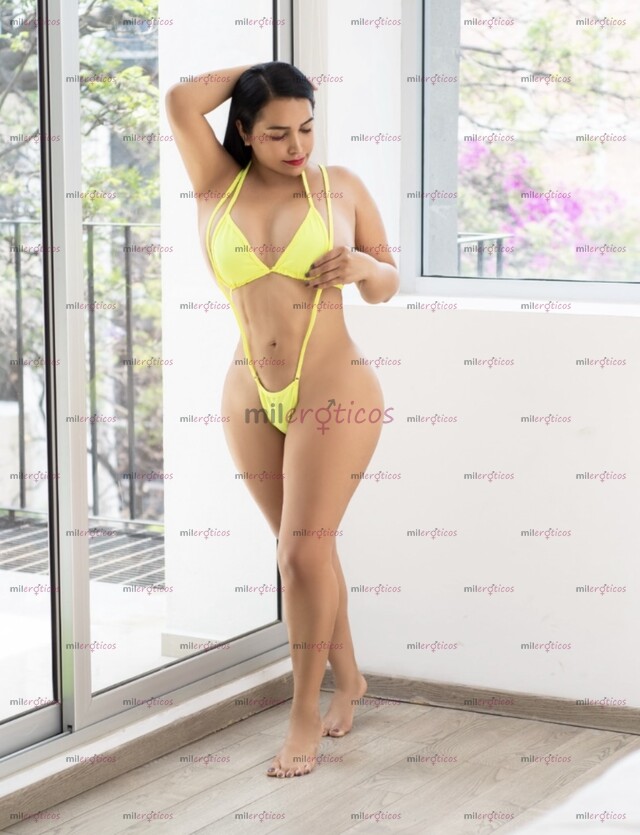 FOTOS DE NALGONA MORENITA BRONCEADA COM UN HERMOSO CUERPO!! MUY FLEXIBLE Y COMPLACIENTE