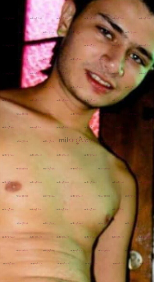 FOTOS DE FLACO VARONIL SERIO DOTADO CON SITIO Y TAMBN ME DEZPLASO 22 CM DE HERRAMIENTA