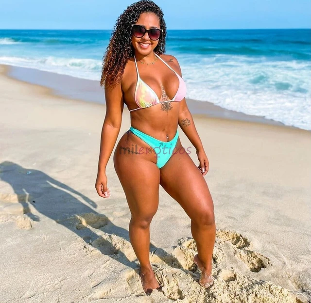 Oi amores to disponivel agora com punheta guiada sou simpatica e amorosa faco chamada tirando a calcinha e rebolando gostoso videosstriper tirando a c...