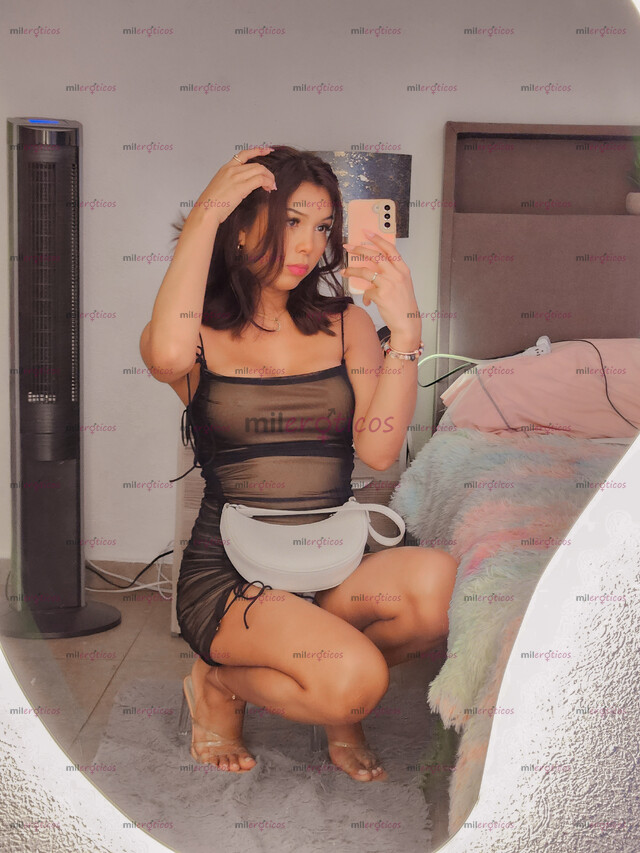 FOTOS DE CHRIZ TRANS HOT CINNAMON SKIN DISPONIBLE