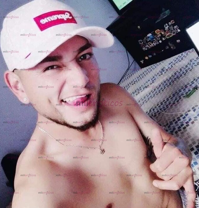 FOTOS DE MATEEUS DISPUESTO A LLENARTE DE DESEO PASIÓN Y LOCURA