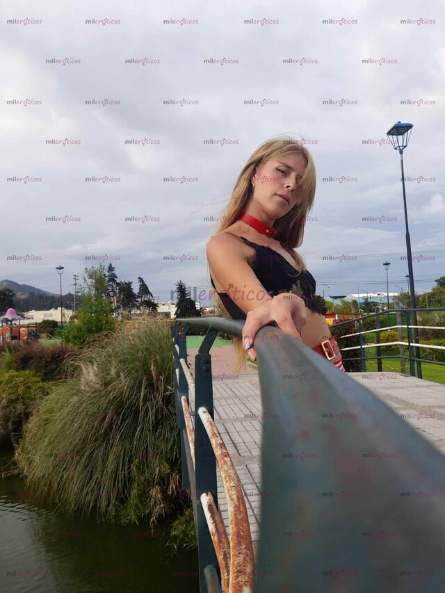 FOTOS DE SOY JULIANA LEÓN, UNA MUJER MUY SENSUAL Y ATREVIDA EN LA CAMA!