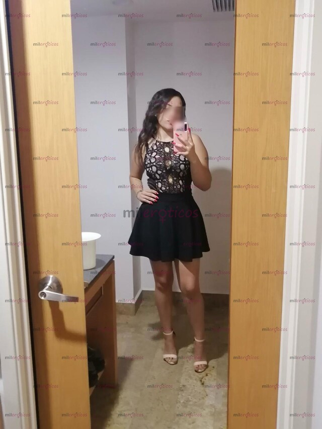 FOTOS DE CAMILA JOVEN CALIENTE BLANQUITA COMPLACIENTE SEXY