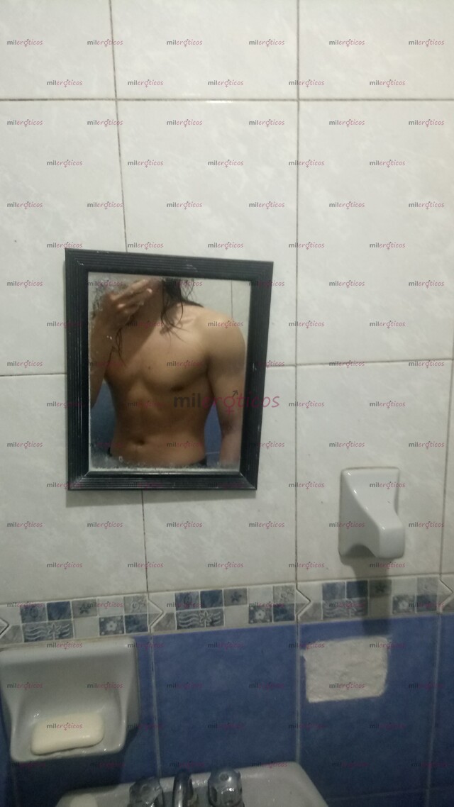 FOTOS DE JOVEN BLANQUITO CALIENTE LECHOSO ACTIVO PARA QUE TE COMAS MI VERGA