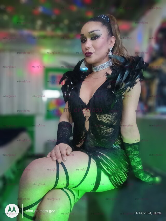 FOTOS DE CHICA TRANSEXUAL SÚPER CACHONDA FIESTERA