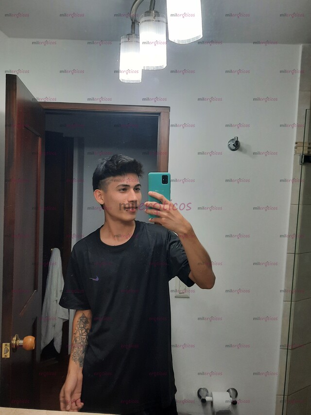 FOTOS DE HOLA SOY UN FLAQUITO MUY PINTA. VERGON Y MUY PAPACITO